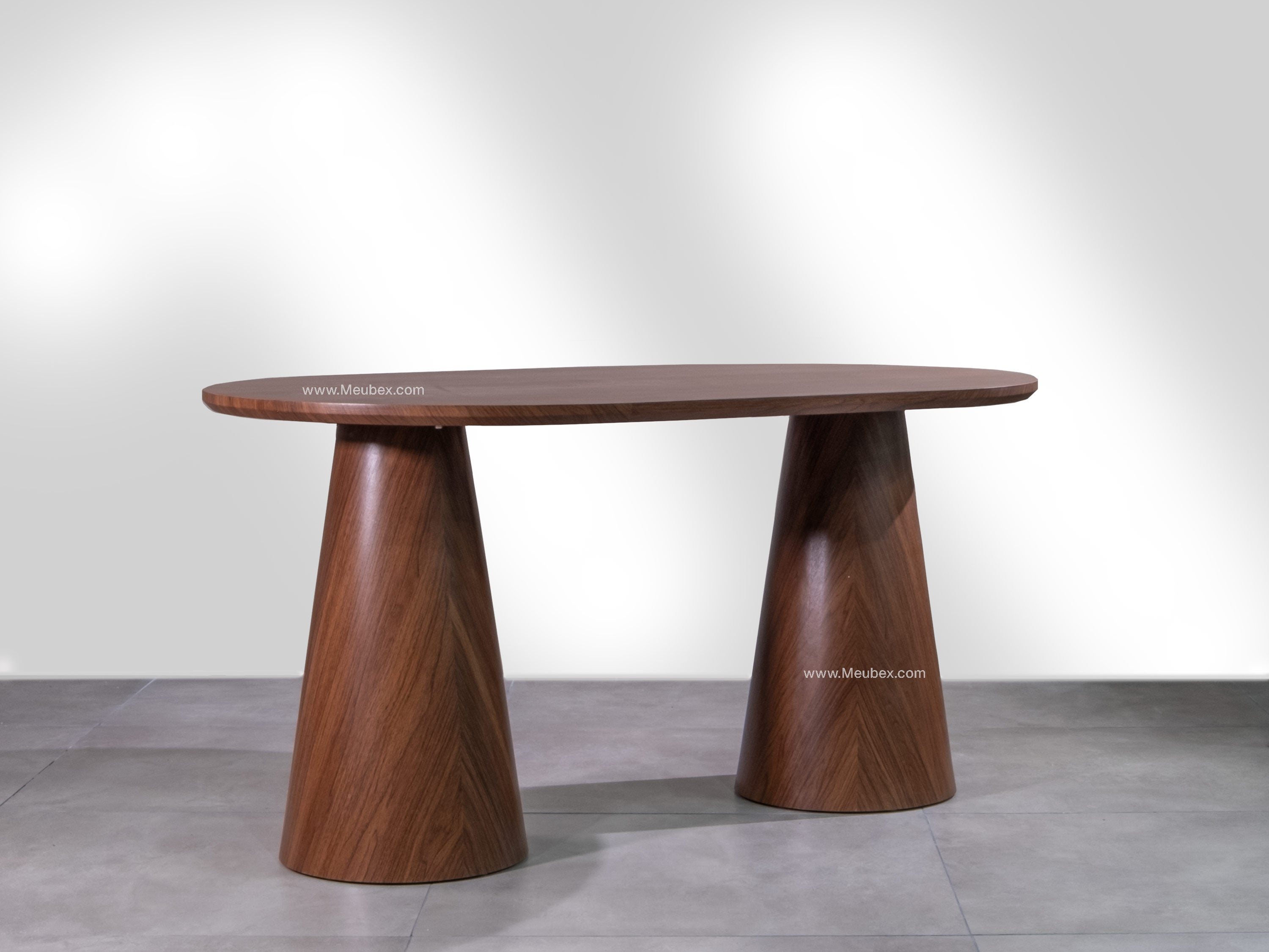 Iconic | Noyer | 150cm